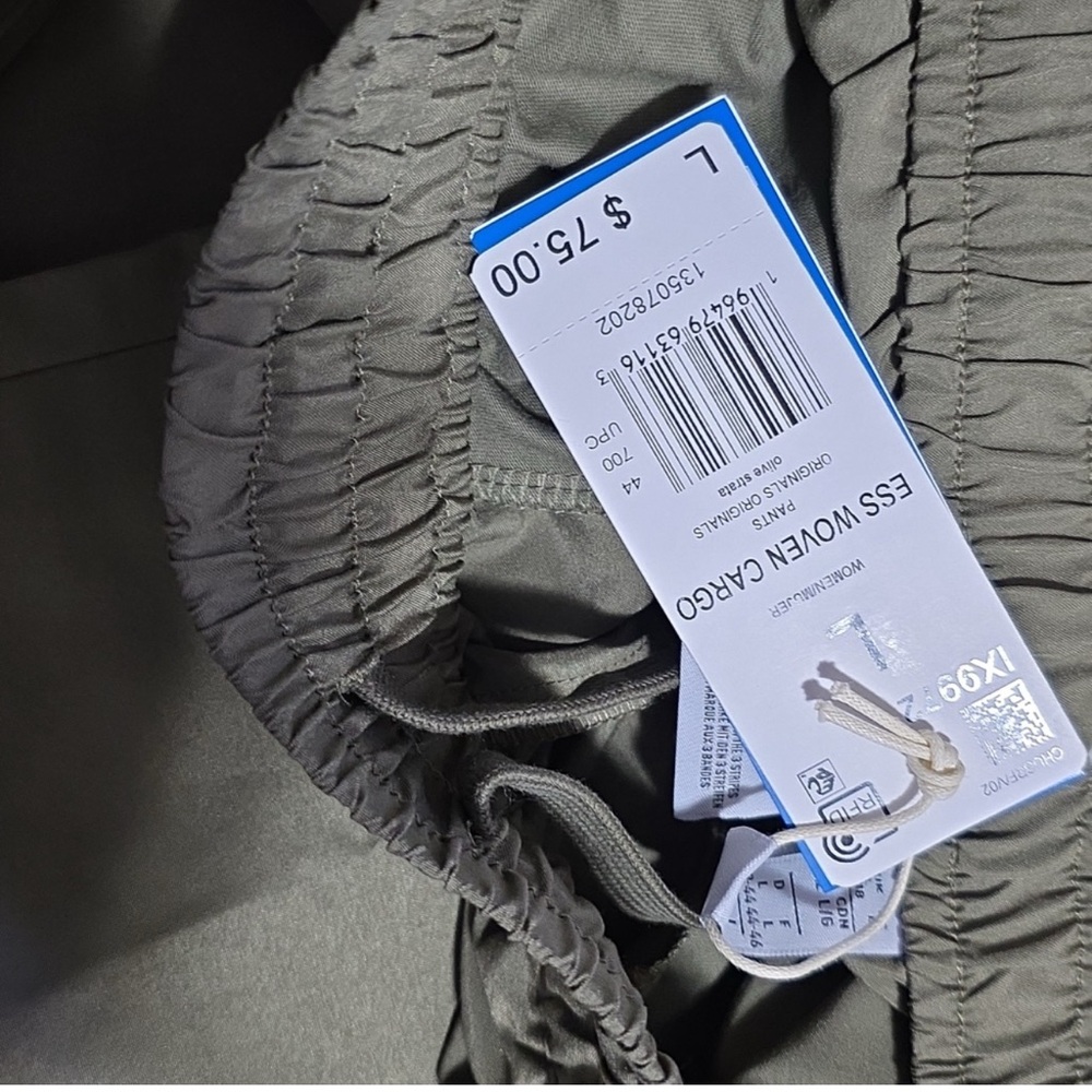 Adidas Cargo Pants Olive